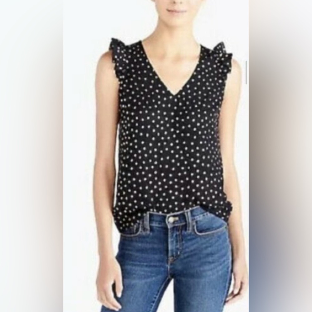 Polka Dot flutter sleeve Top